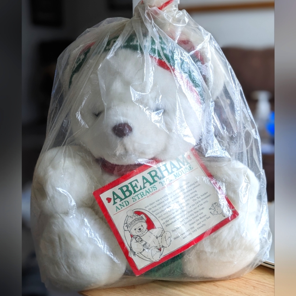 💜 PRICE CUT 💜 on NOSTALGIC ABRAHAM & STRAUS CHRISTMAS BEAR & MOUSE 🎁